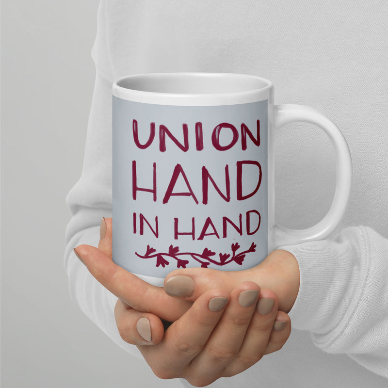 Alpha Phi Sorority Mug with Union Hand in Hand motto in silver and Bordeaux in 20 oz mug size in model&