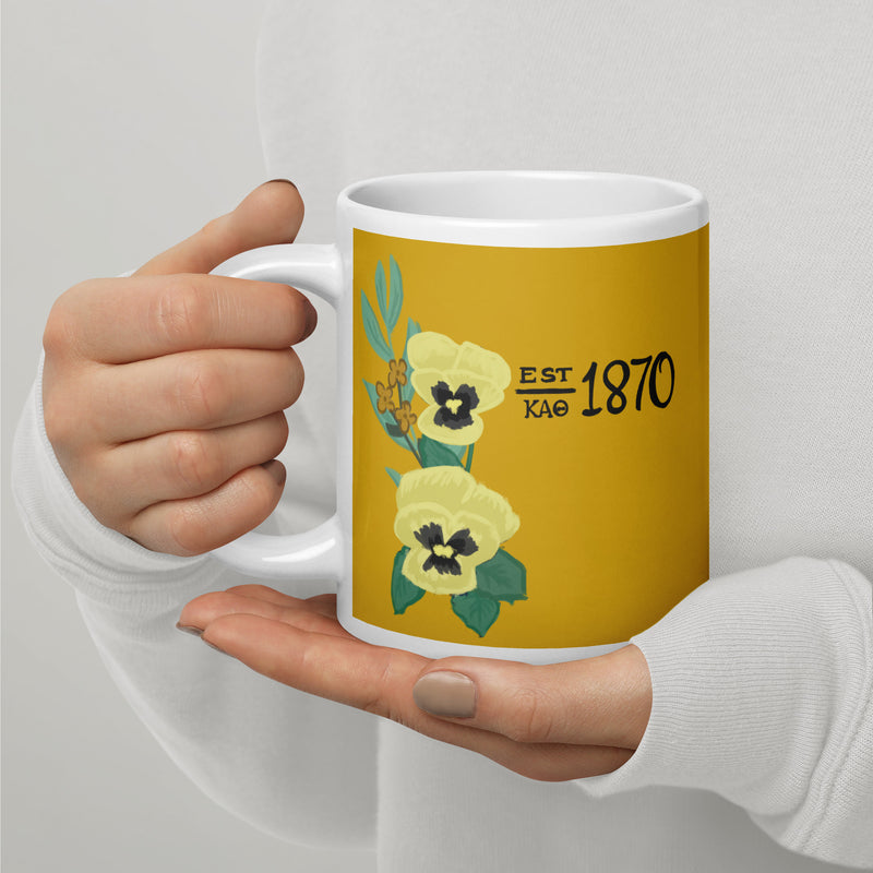 Kappa Alpha Theta 1870 Gold Sorority Mug in 20 oz size in model&