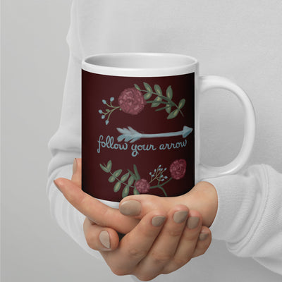Pi Beta Phi Follow Your Arrow Mug in 20 oz size in wine color with hand-drawn design