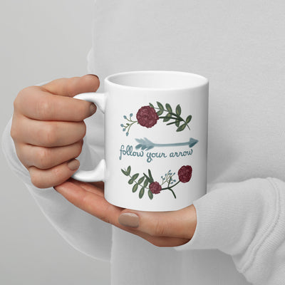 Pi Beta Phi Mom Mug in 11 oz size showing Pi Phi motto in model's hands