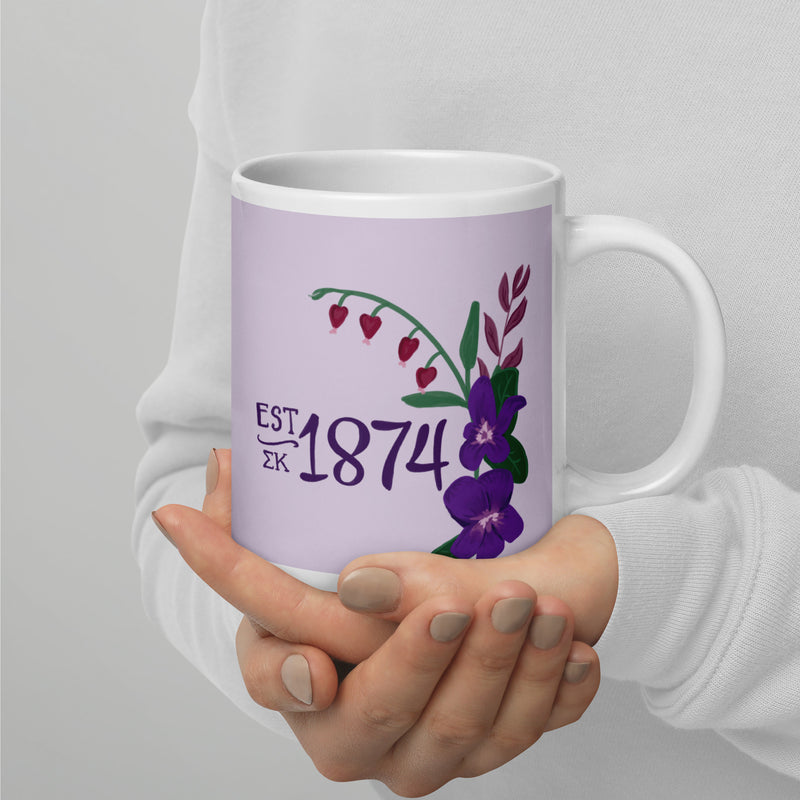 Sigma Kappa 1874 Mug in 20 oz size in lavender shown in model&