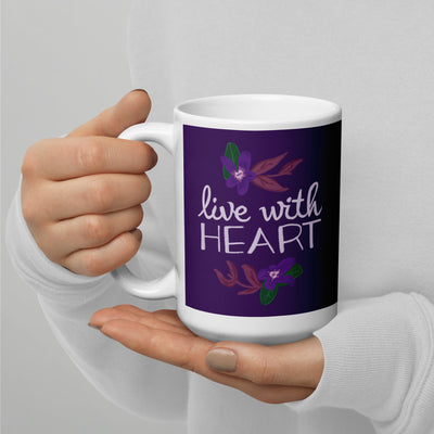 Sigma Kappa motto mug in violet in 15 oz size shown in model's hands