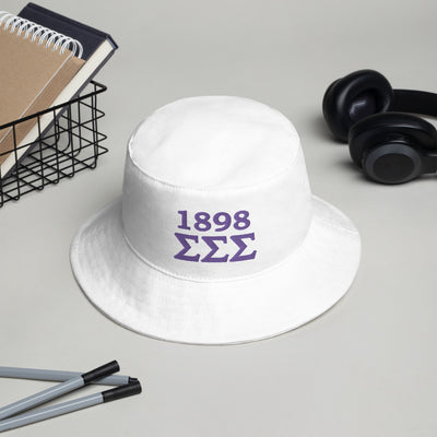 Tri Sigma 1898 Founding Date Bucket Hat in white in office