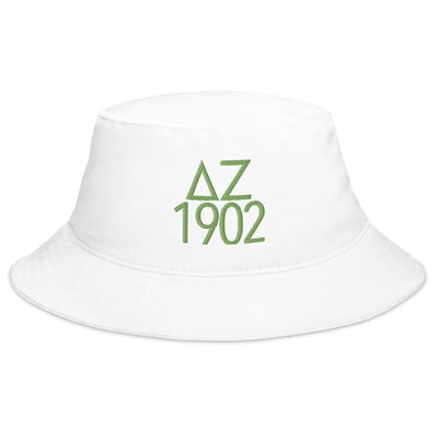 Delta Zeta 1902 Founding Date Bucket Hat in white