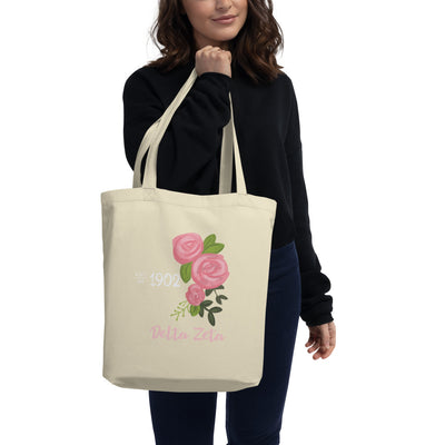 Delta Zeta 1902 Founders Day Eco Tote Bag in natural oyster on model